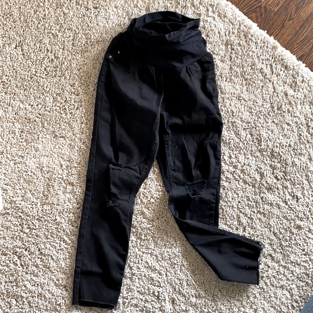 Jessica Simpson Maternity Black Distressed Jeans